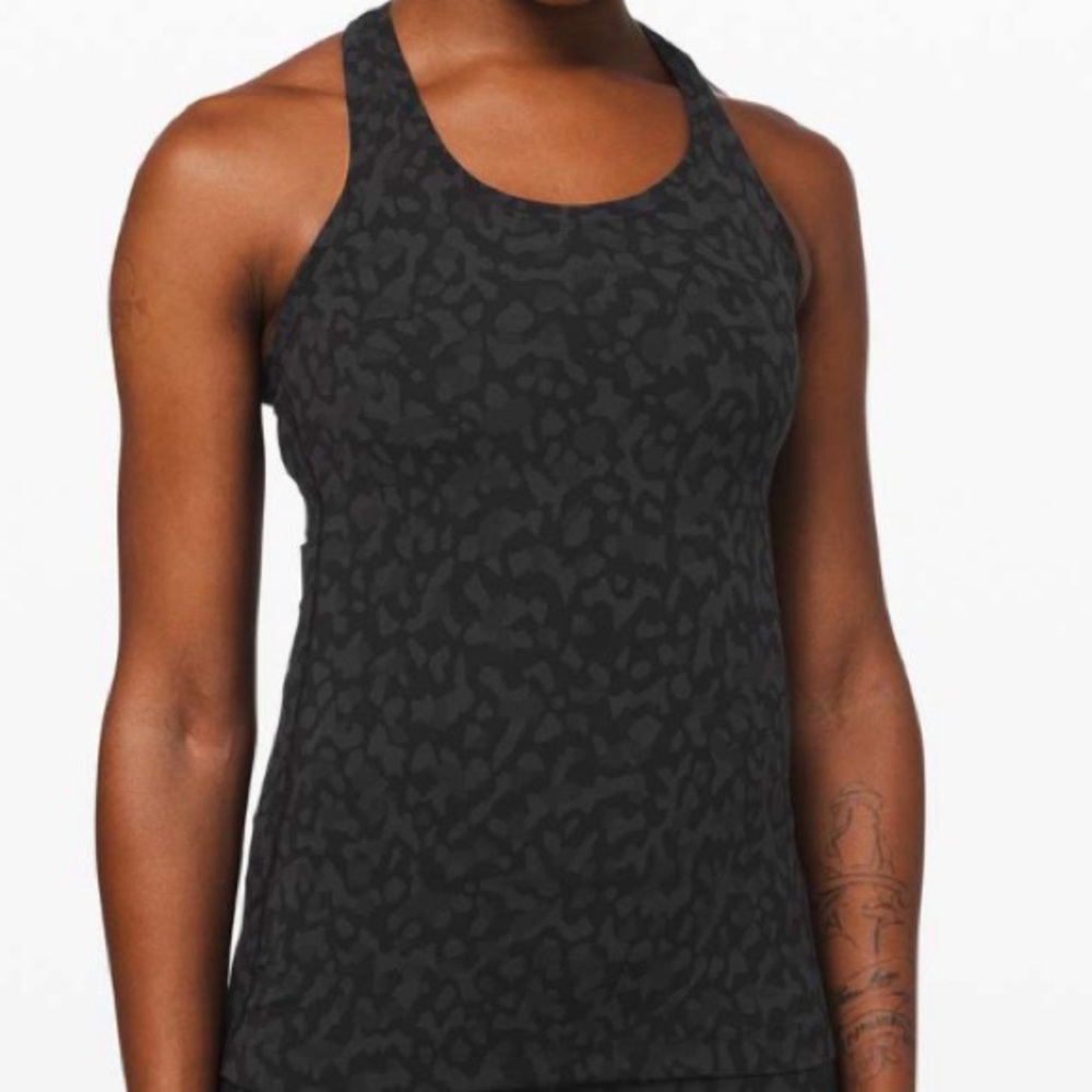 Lululemon Cool Racerback Tank in Camo Deep Coal Multi, size 4, EUC, Nulu fabric